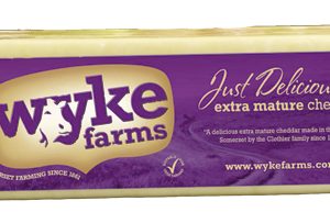 CHEDDAR BLANCO WYKE 13M 2.5KGX4